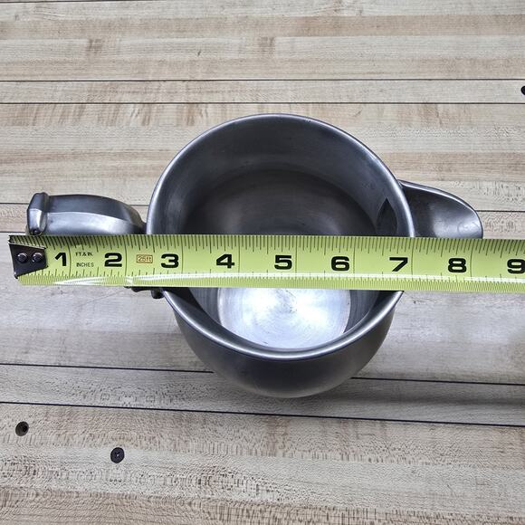 Vintage Oneida Heirloom Handled Pewter Pitcher 7” Height Heritage Old Money - Picture 5 of 11